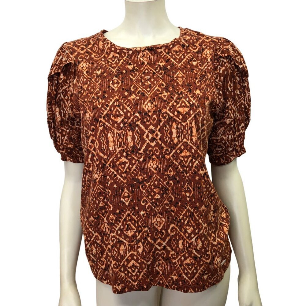 CALVIN KLEIN SHORT SLEEVE TOP SM NEW WITH TAG
